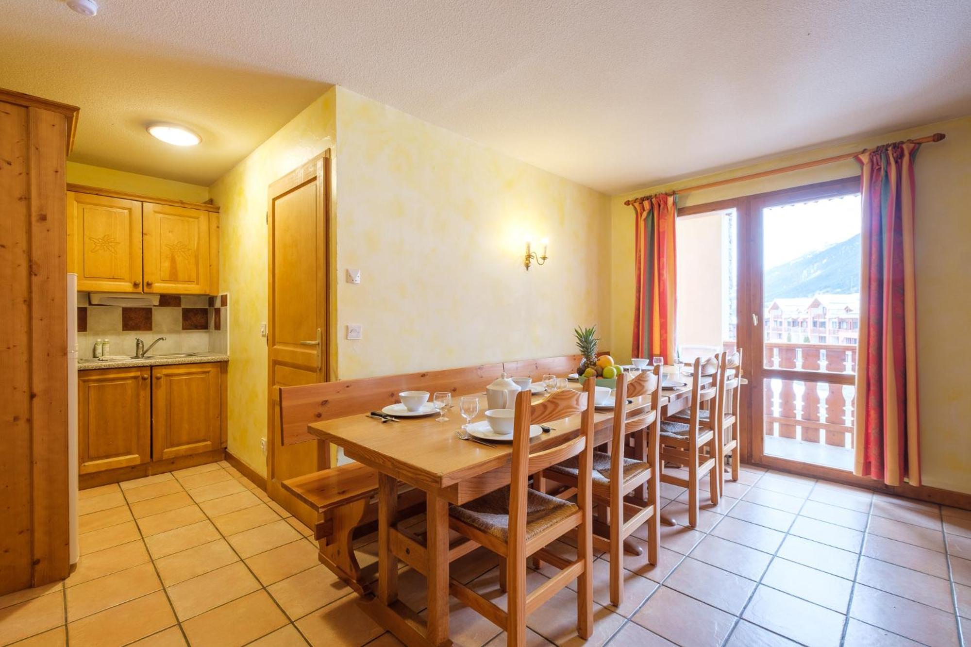 Residence Les Balcons De Val Cenis Le Haut Ланслевилар Екстериор снимка